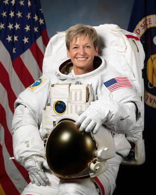 astronaut peggy witson